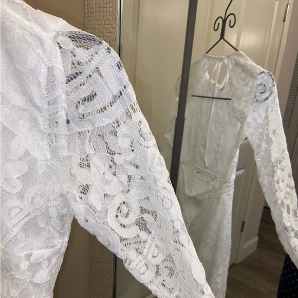 Black Tie Lady THE MEDINDIE DRESS WHITE with open lace boho backless dress - Picture 8 of 13